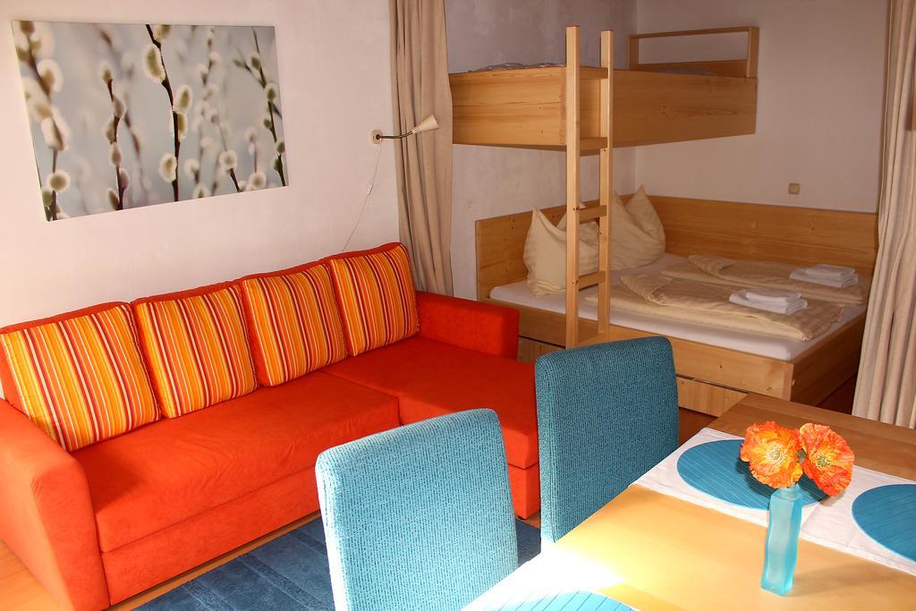 Apartments At Berghaus Glockner Heiligenblut Eksteriør billede